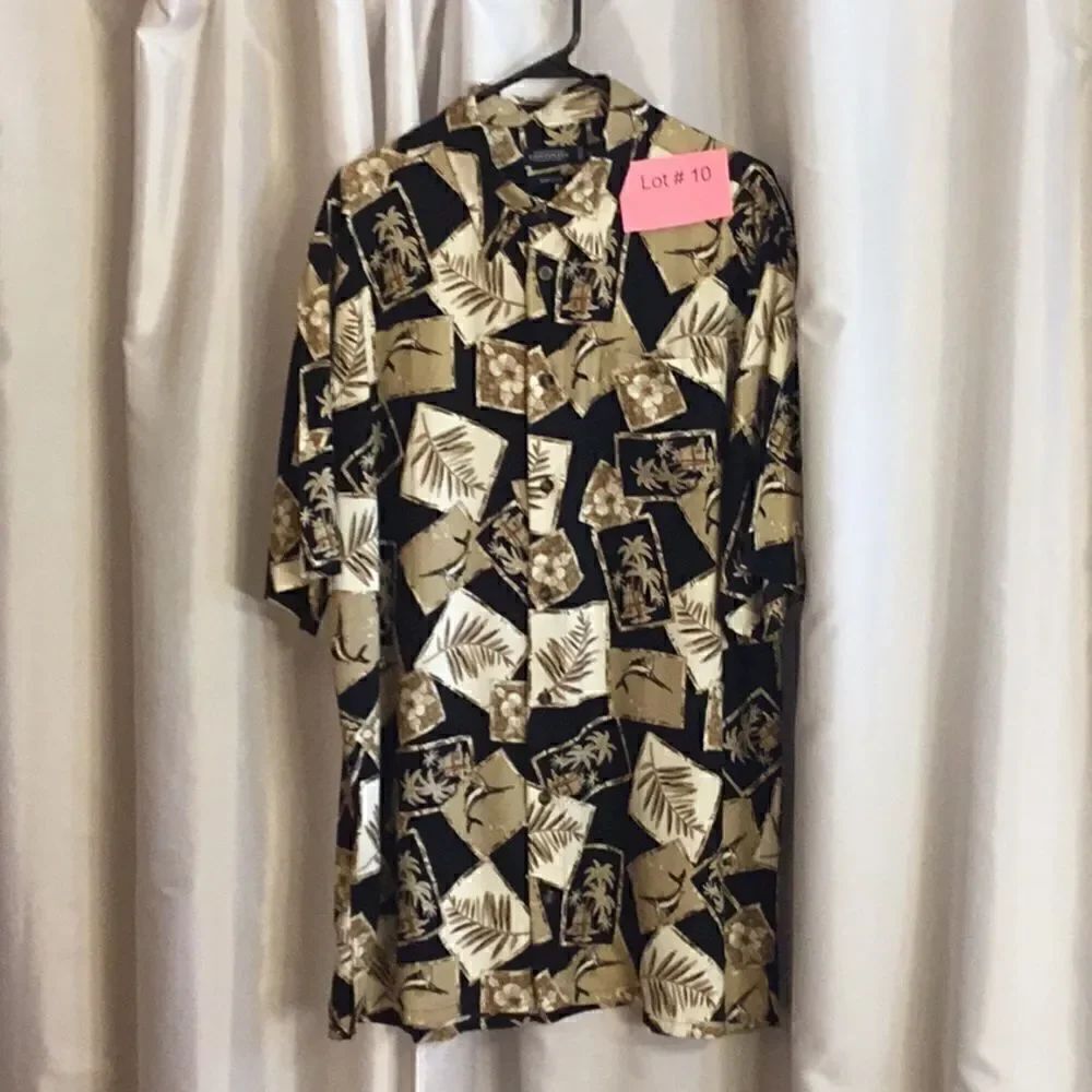 MENS tropical button front shirt in XL TALL